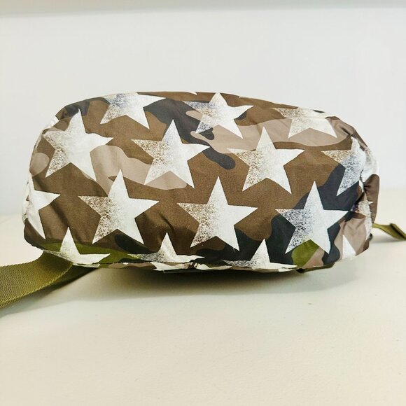 VALENTINO GARAVANI SOFT SHELL ARMY GREEN CAMO STARS BACKPACK UNISEX ITALY main image 9
